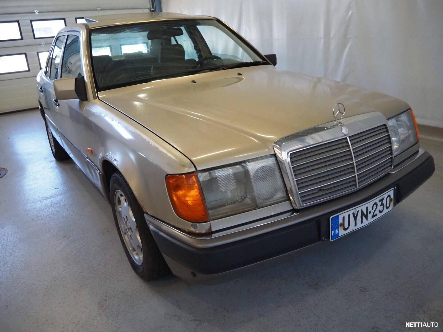 Mercedes-Benz E