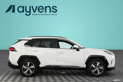Toyota RAV4 Plug-In 2024, photo 3/12