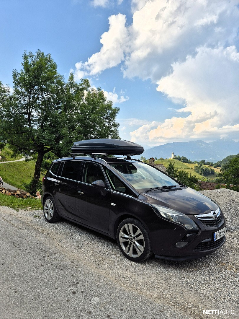 Opel Zafira Tourer