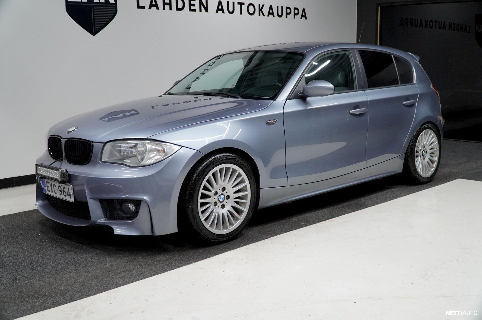 BMW 120