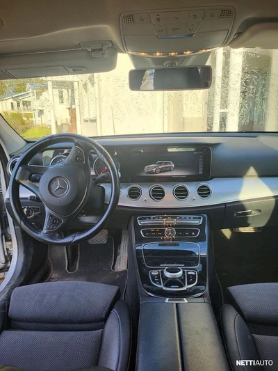 Mercedes-Benz E 2018, photo 5/6