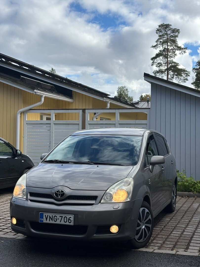 Toyota Corolla Verso