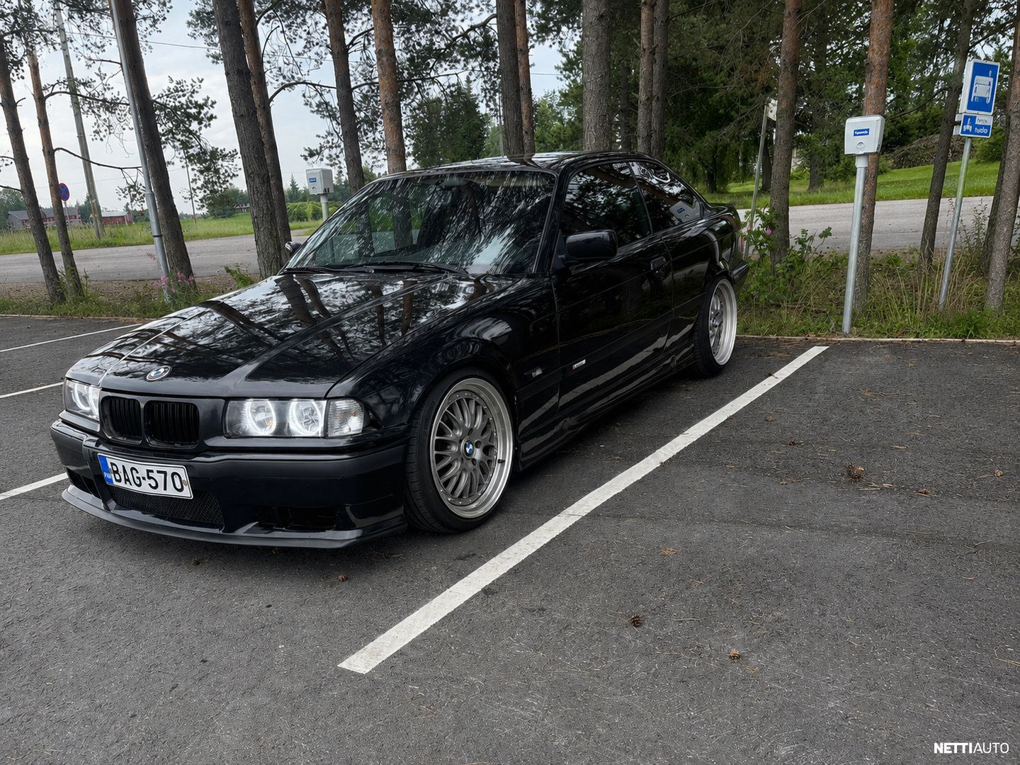 BMW 325