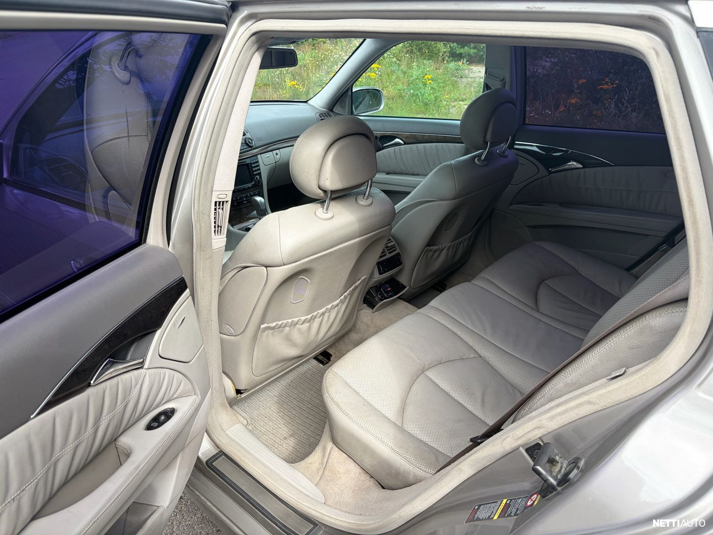 Mercedes-Benz E 2004, photo 8/8