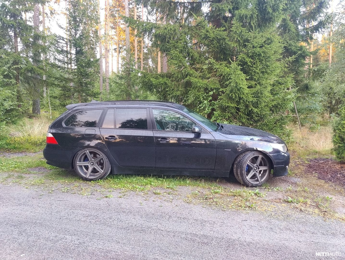 BMW 525