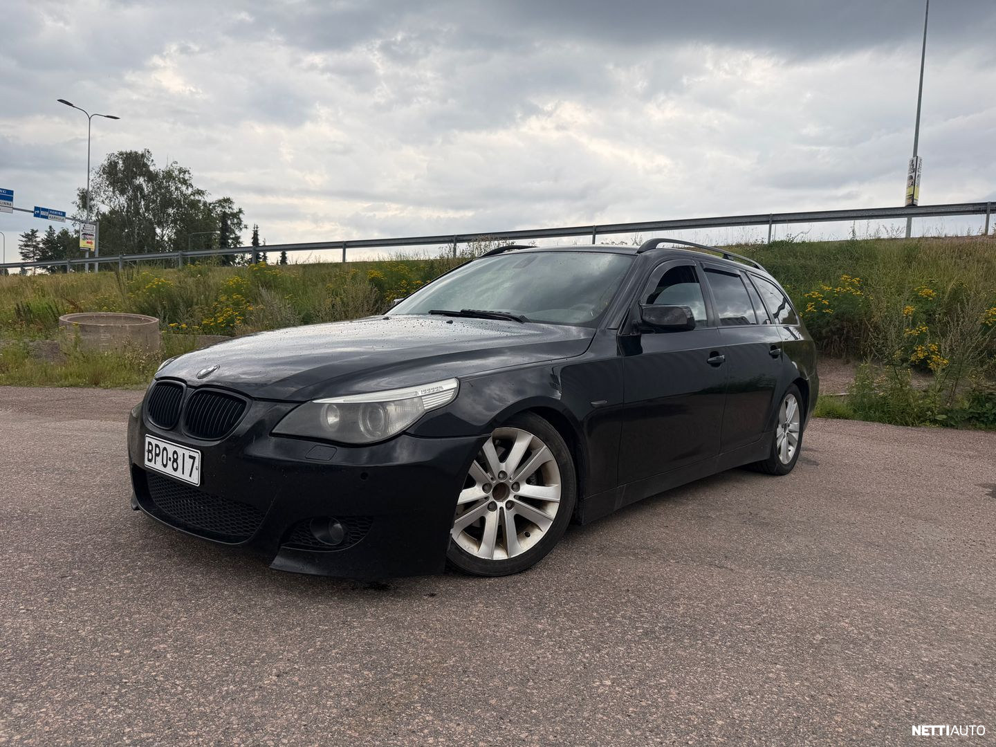 BMW 525