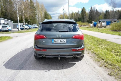 Audi Q5 Hybrid “Rahoitus alkaen 4,99%" 2012, kuva 6/24