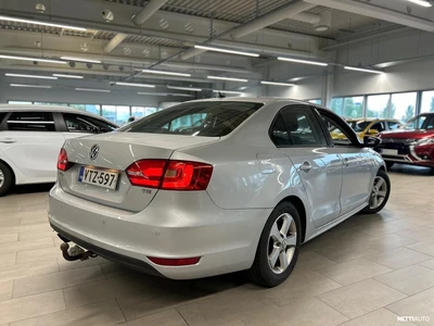 Volkswagen Jetta 2012, photo 6/8