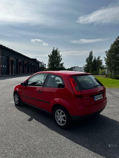 Ford Fiesta 2005, kuva 6/16