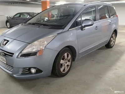 Peugeot 5008 Family HDI 112 FAP 7p. 2011, photo 3/22