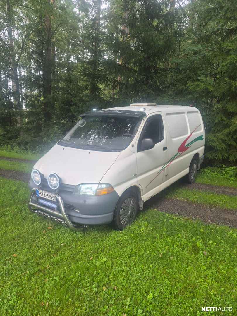 Toyota Hiace
