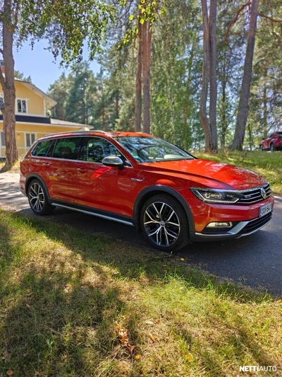 Volkswagen Passat 2016, photo 4/14