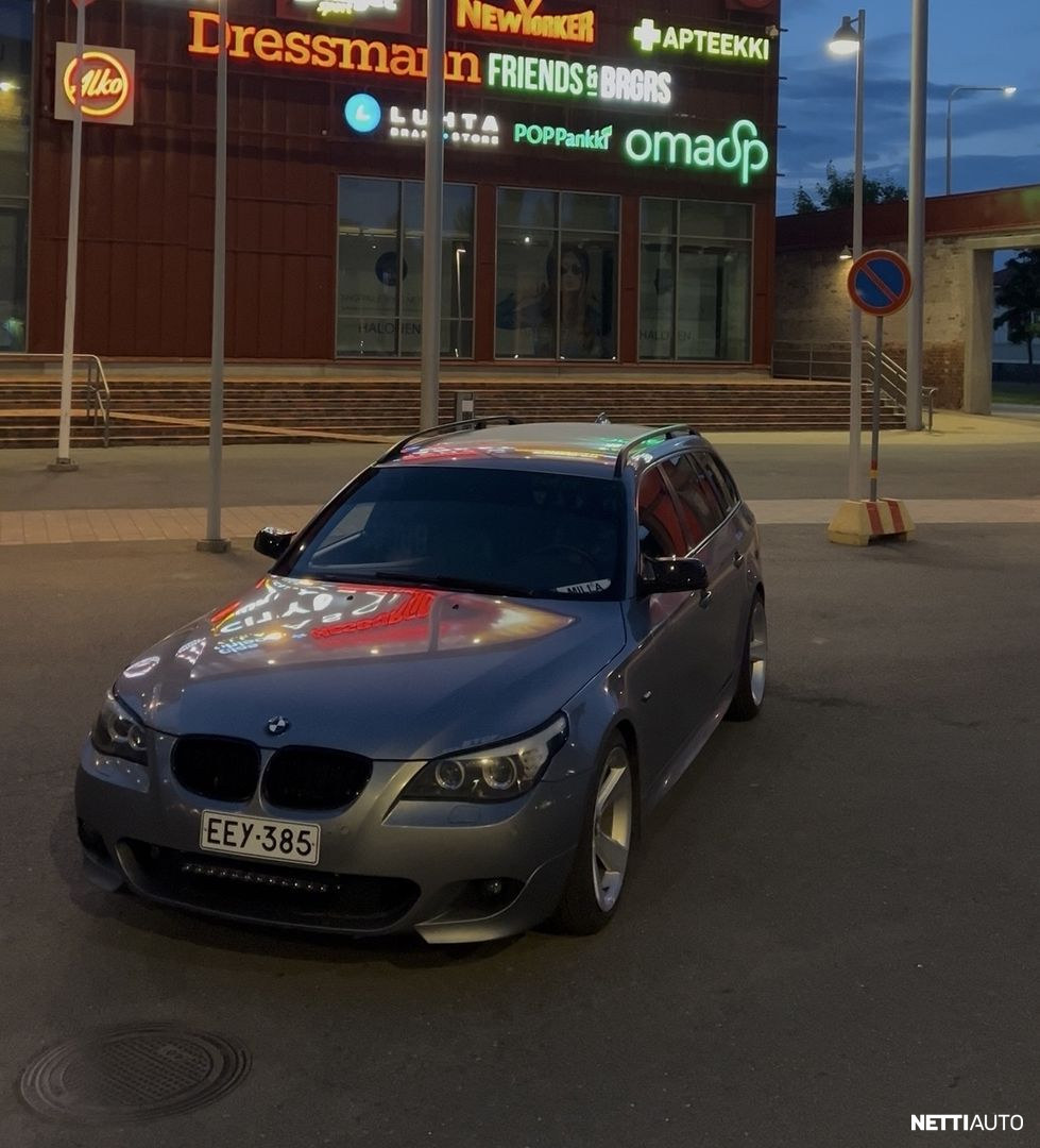 BMW 530