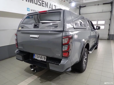 Isuzu D-Max Space Cab 163 TDi 4WD 6AT LS 2026, photo 3/28