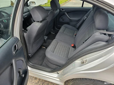 Skoda Octavia 2005, photo 6/9
