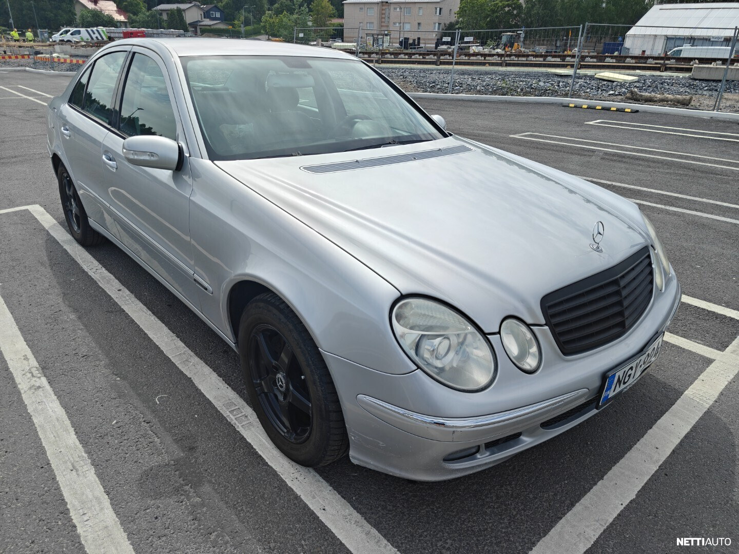 Mercedes-Benz E