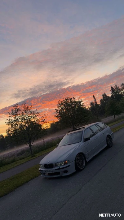 BMW 525 2004, kuva 2/5