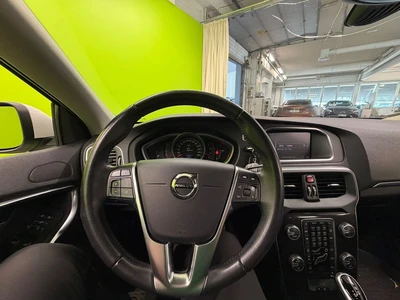 Volvo V40 D2 Momentum aut 2018, kuva 5/12