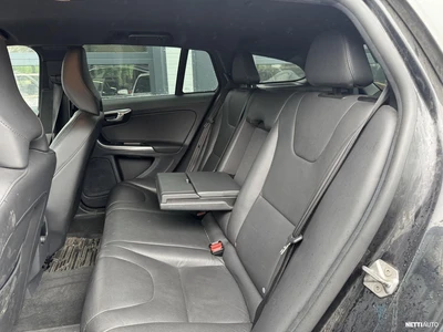 Volvo V60 D6 Plug-in Hybrid AWD aut. 2015, kuva 7/14