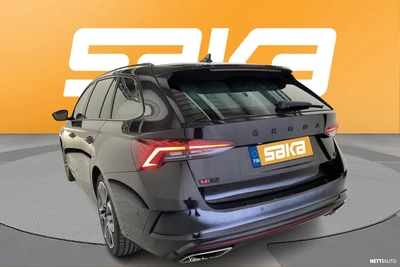 Skoda Octavia Combi 1.4 TSI PHEV RS iV 2023, kuva 2/9