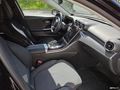 Mercedes-Benz C 300 e T A 2023, kuva 7/9