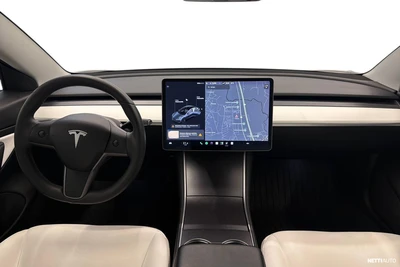 Tesla Model 3 Long-Range Dual Motor AWD 2020, photo 7/34