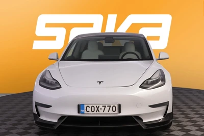 Tesla Model 3 Long-Range Dual Motor AWD 2020, kuva 2/27