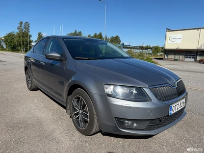 Skoda Octavia 1,4 TSI Elegance 2013, kuva 7/10
