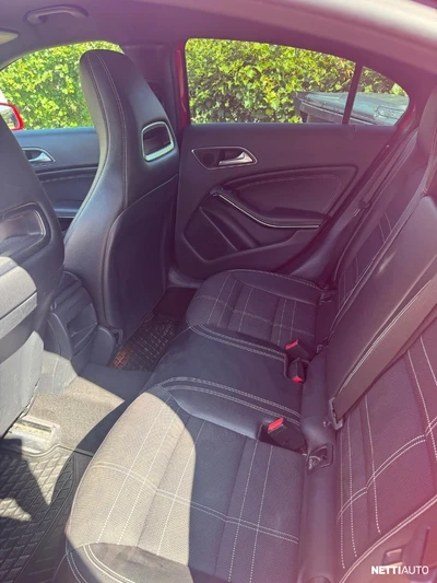 Mercedes-Benz A BE Premium Business 2013, kuva 5/6