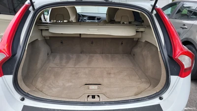 Volvo V60 T4 Summum aut 2011, kuva 7/7
