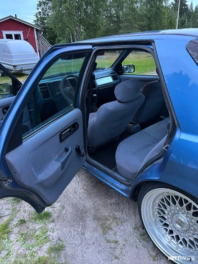 Ford Sierra 1987, photo 6/11