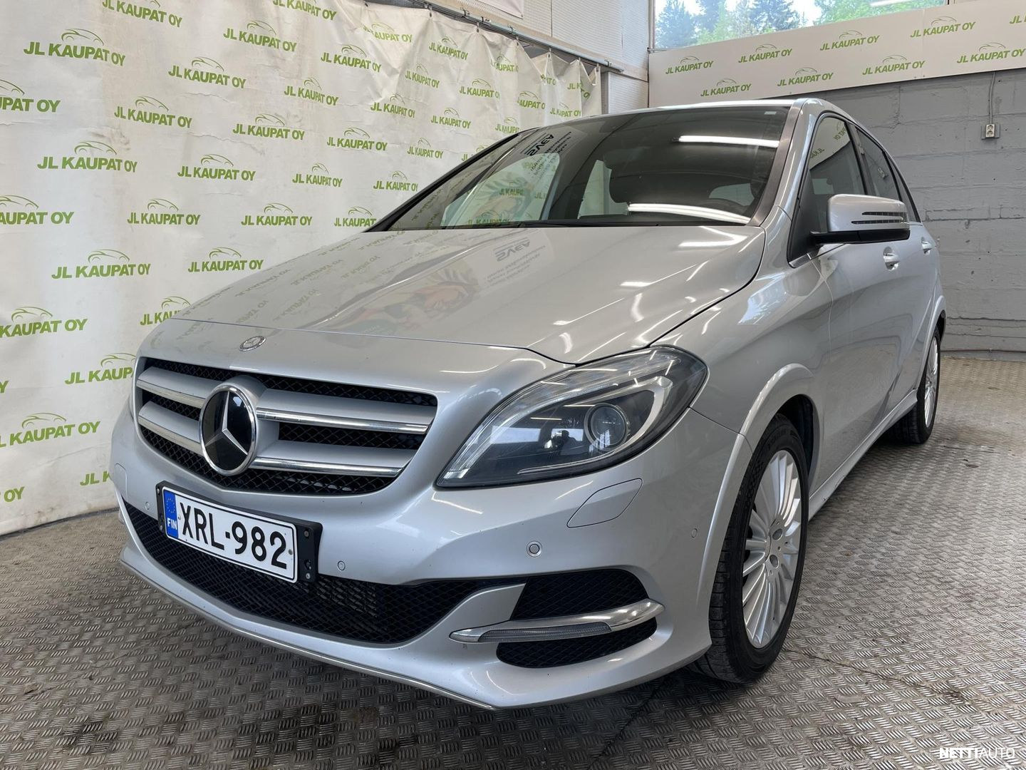 Mercedes-Benz B