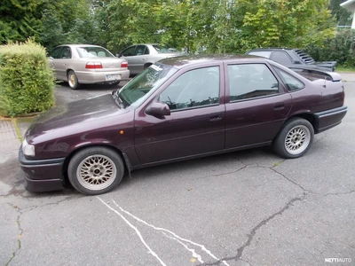 Opel Vectra 2,5 cdx 1995, kuva 3/4