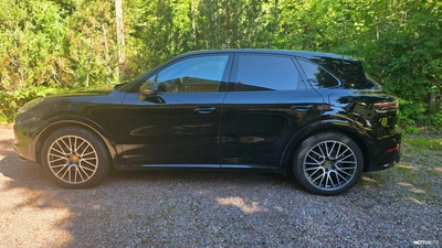 Porsche Cayenne E-Hybrid 2020, kuva 7/24