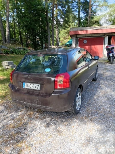 Toyota Corolla 2005, kuva 3/4