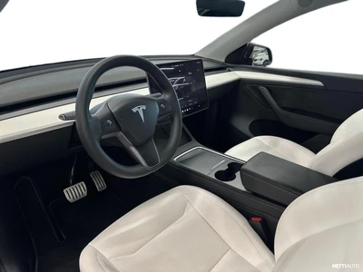 Tesla Model Y Performance 2023, kuva 7/20