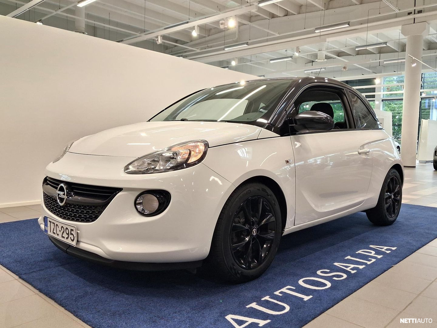 Opel Adam
