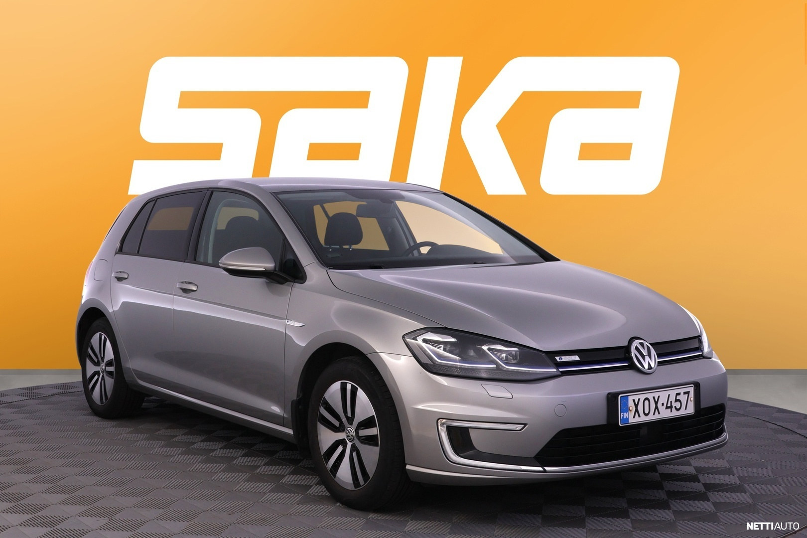 Volkswagen Golf e-Golf 100 kW (136 hv) automaatti