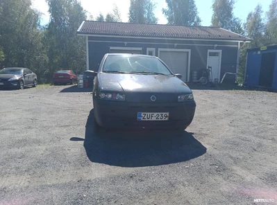 Fiat Punto 60 Dynamic 16v 5d 2003, photo 1/8