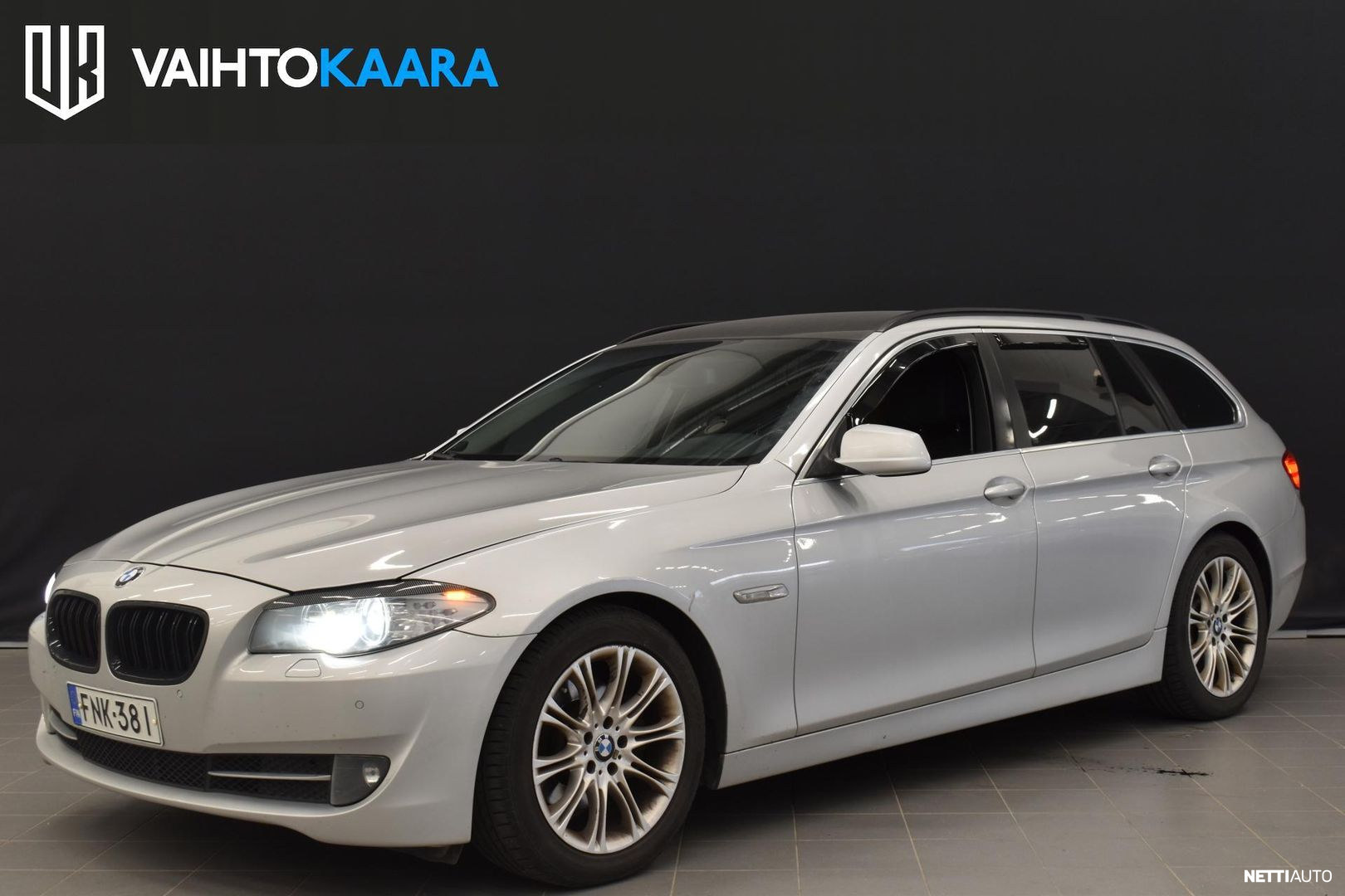 BMW 523