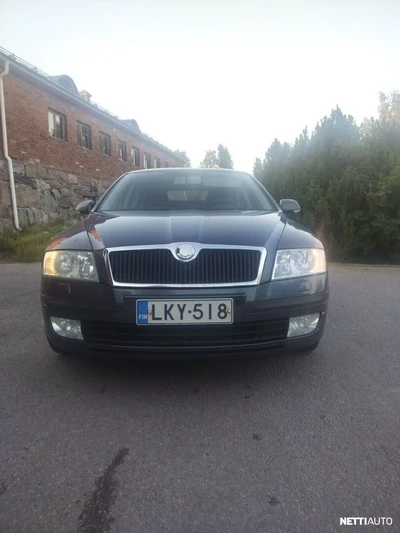 Skoda Octavia 1,6 Ambiente 2007, photo 2/13