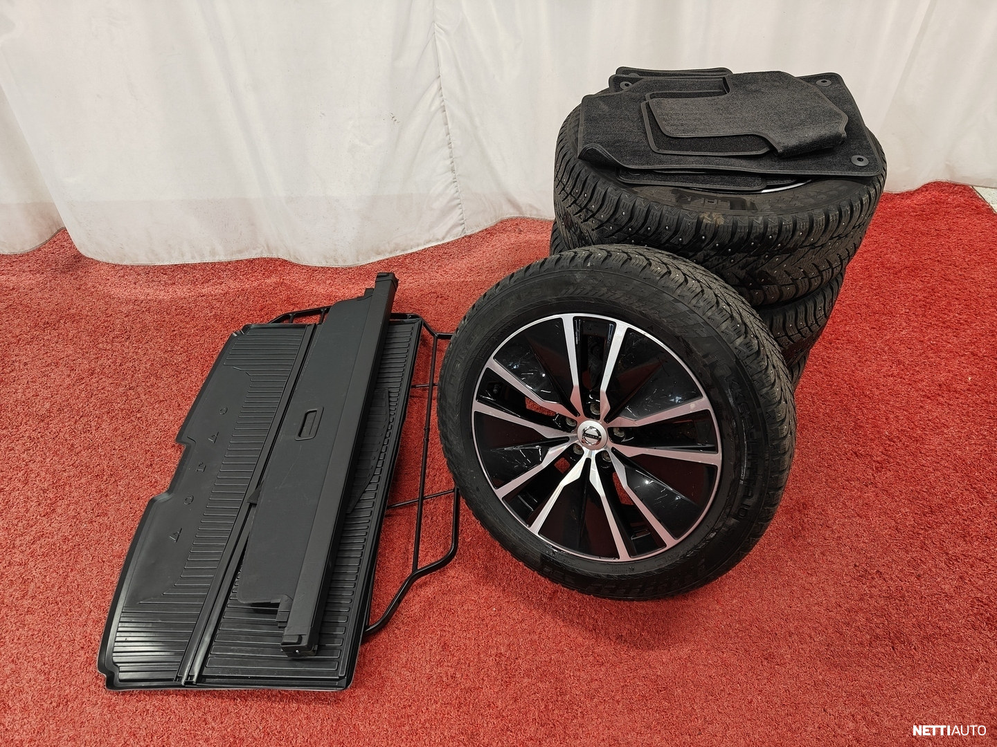 Volvo XC90 2023, photo 7/37