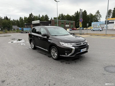 Mitsubishi Outlander PHEV 2018, photo 1/12