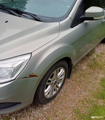 Ford Focus 1,6 100hv Ghia M5 Wagon 2009, kuva 6/9