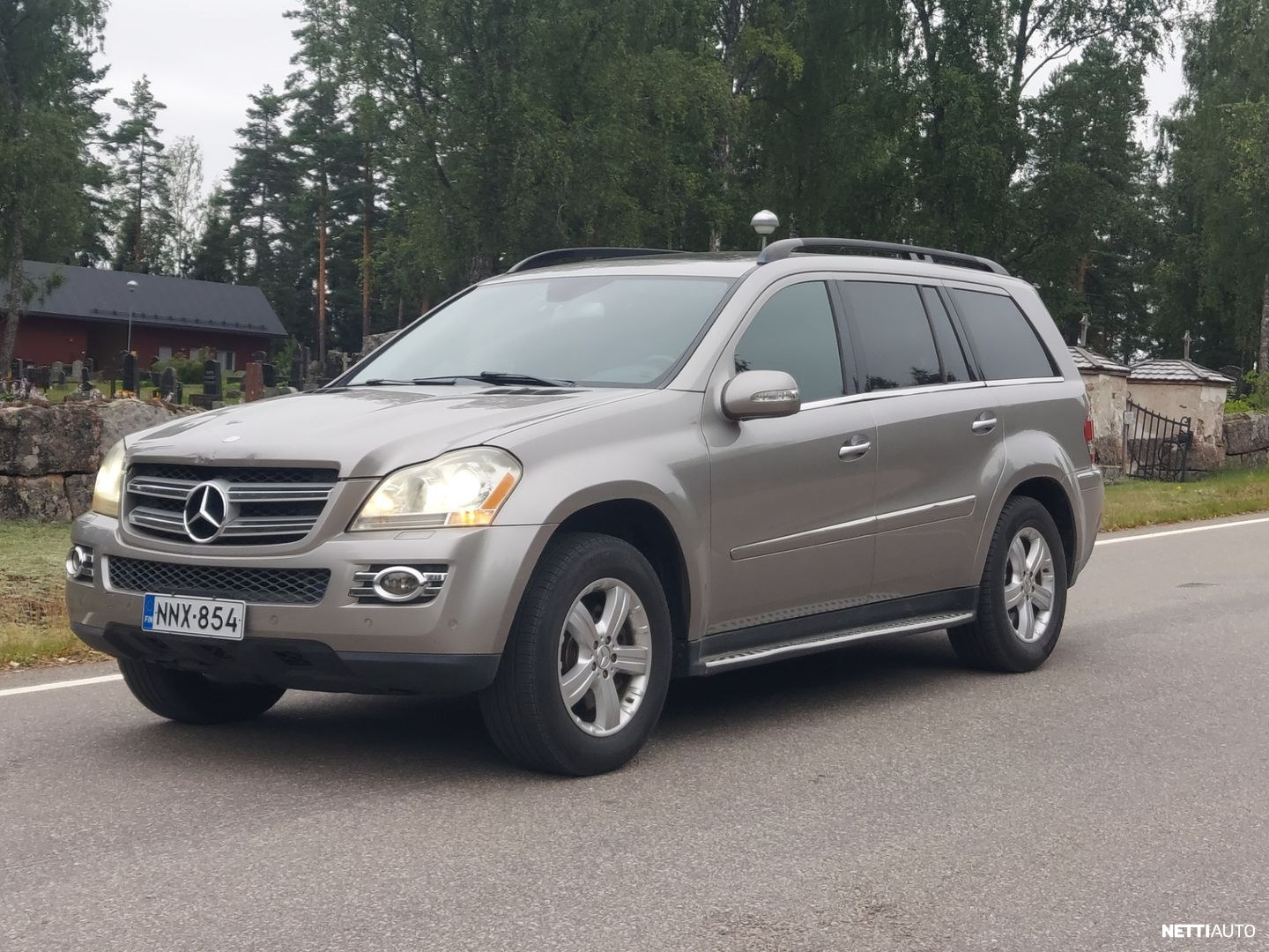 Mercedes-Benz GL