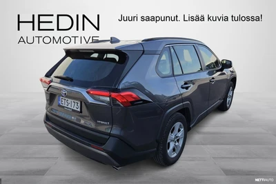 Toyota RAV4 2,5 Hybrid Active Edition 2021, kuva 3/4