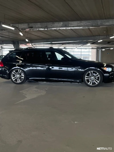 BMW 325 E91 2008, photo 3/10