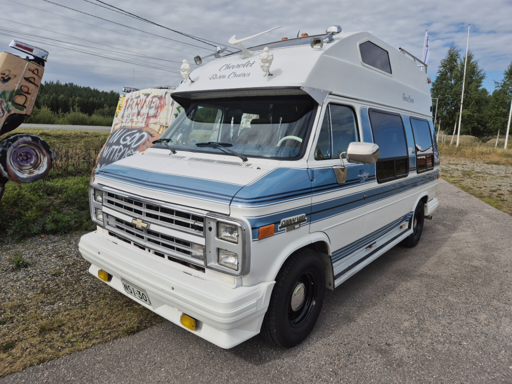 Chevrolet Chevy Van