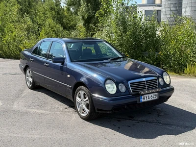 Mercedes-Benz E 280 4MATIC Elegance A 1999, photo 3/13