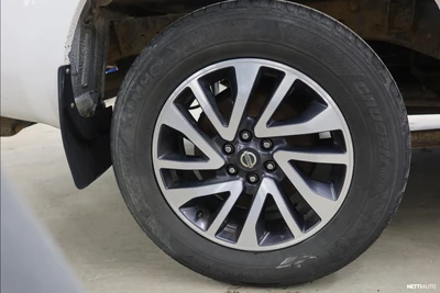 Nissan Navara 2016, photo 7/24